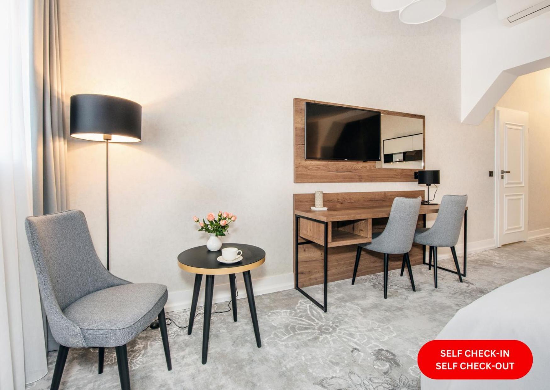 Vinfort Aparthotel Kraków Eksteriør billede