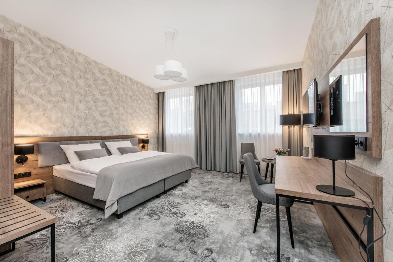 Vinfort Aparthotel Kraków Eksteriør billede