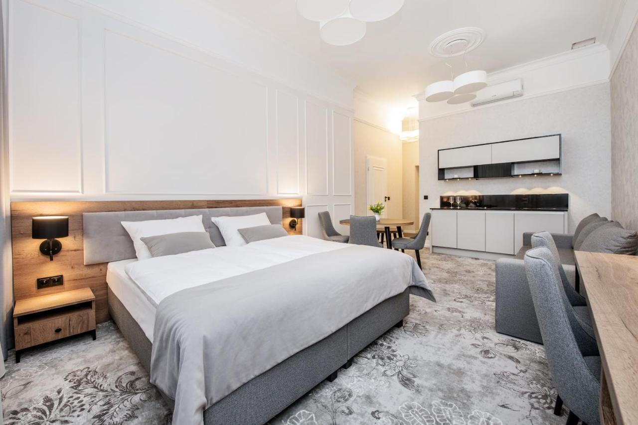 Vinfort Aparthotel Kraków Eksteriør billede
